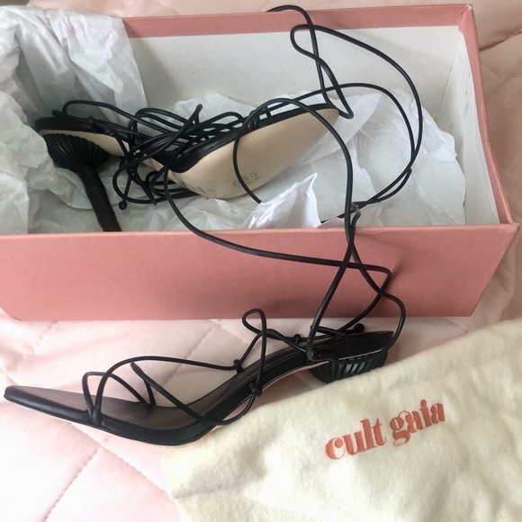 Cult Gaia Soleil Black Leather Open Toe Sandals 37.5 - Picture 3 of 12